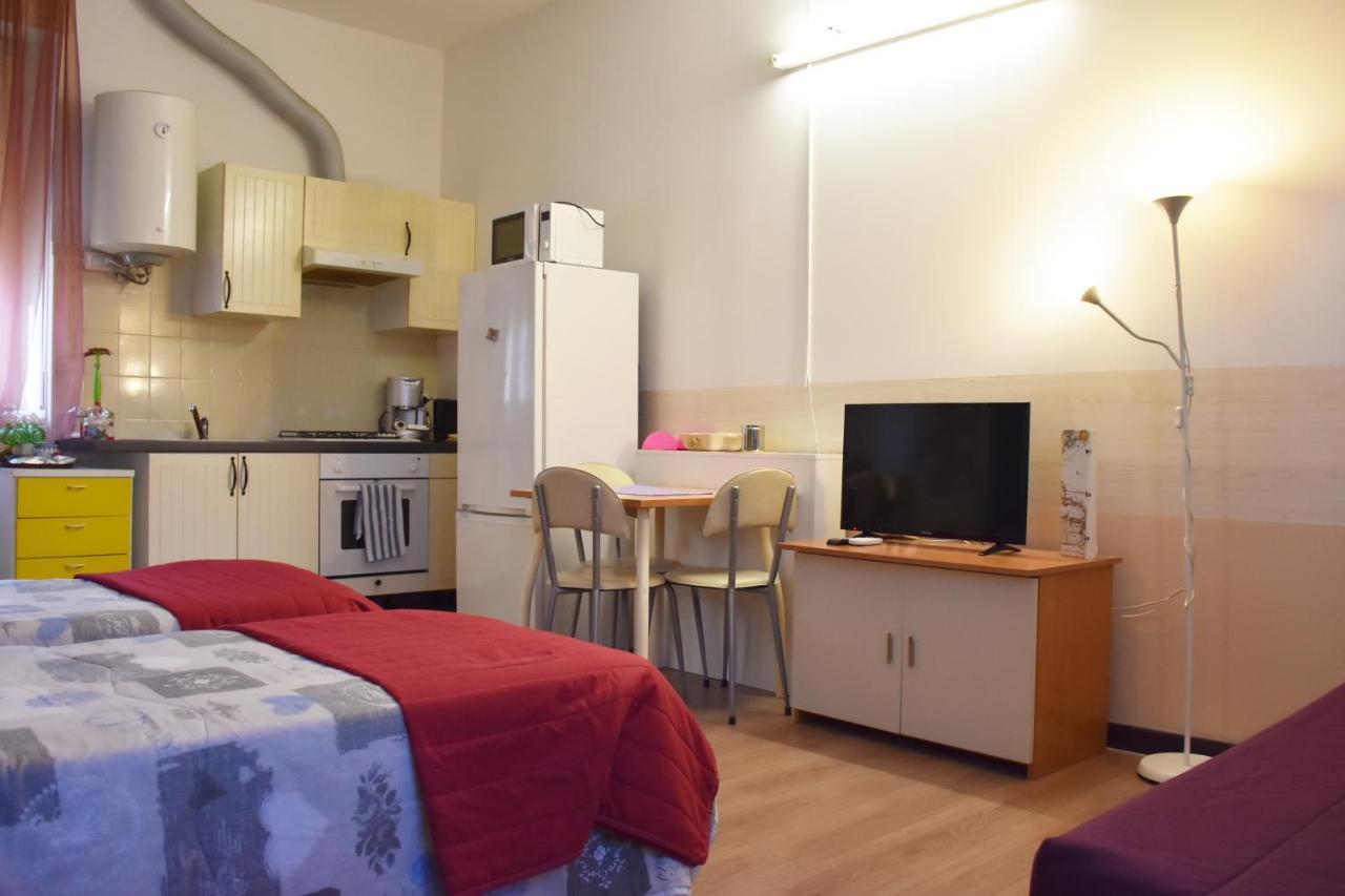 B&B Via Roma Бернате-Тичино Экстерьер фото